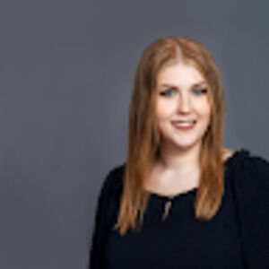 Meet your Posher, E'lyse